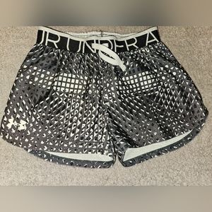 Under Armour Girls Shorts XS 6 7